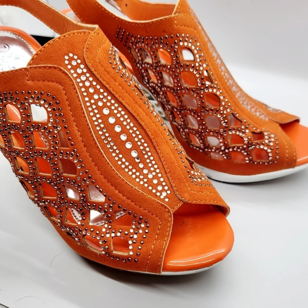 Boutique rhinestone accented